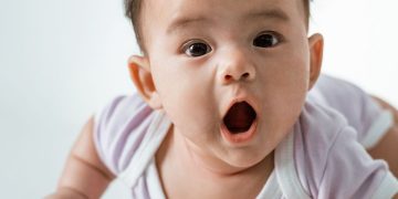 So helfen Sie Ihrem Child, sich nachts wegzurollen, wenn es nicht weiterkommt