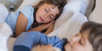5 Gründe, warum Ihre Kinder mehr Schlaf brauchen