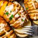 Hasselback-Kartoffeln | Diethood