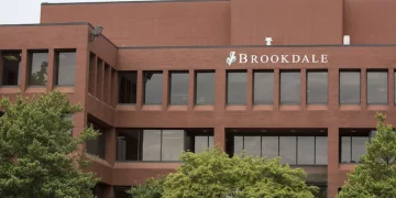 Brookdale Senior Residing kauft 41 verpachtete Wohnanlagen für 610 Millionen US-Greenback