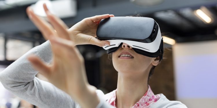 Highmark ist der erste gewerbliche Versicherer, der AppliedVRs RelieVRx versichert