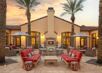 Betreiber von Seniorenwohnheimen und Architekten setzen auf Renovierungen und Technologie zur Verbesserung des Wohlbefindens