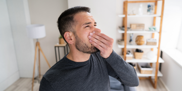 Warum Sie Proteinfurze bekommen und wie Sie sie verhindern können