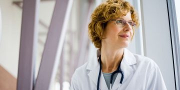 Coloration Well being ernennt Chief Medical Officer und Chief Income Officer und stellt weitere Mitarbeiter im Bereich Digital Well being ein