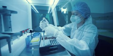 Owkin und AstraZeneca arbeiten gemeinsam an der Entwicklung eines AI-gBRCA-Voruntersuchungsmittels für Brustkrebs