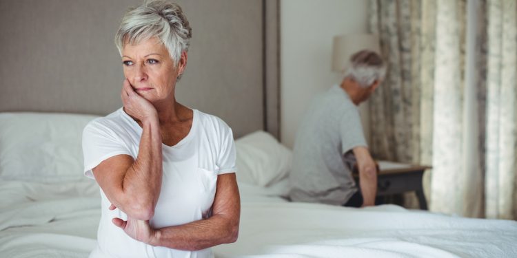 Fragen Sie Joan: Überwältigt – Senior Planet von AARP