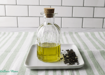 Aufhellendes Grüntee-Serum