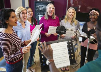 Werden Sie gesellig – und singen Sie!