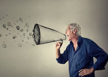 Die Menschenhöhle auf…Talkarrhea – Senior Planet von AARP