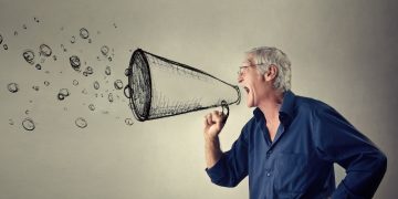 Die Menschenhöhle auf…Talkarrhea – Senior Planet von AARP