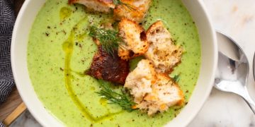 Cremige Selleriesuppe | Ernährungsberaterin Debbie Dishes