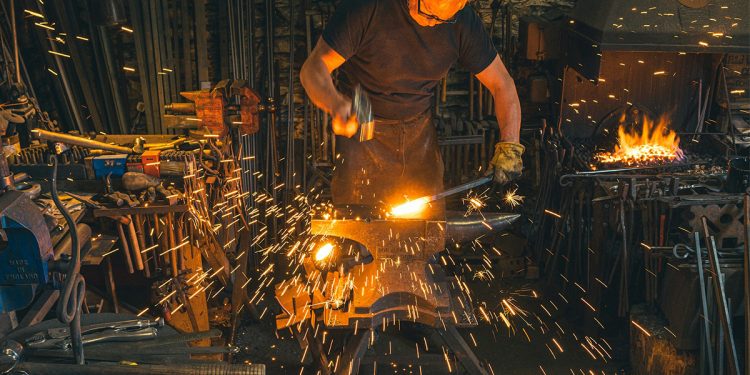 Entdecken Sie das globale Netzwerk: Superior Analytics bekämpft Betrüger