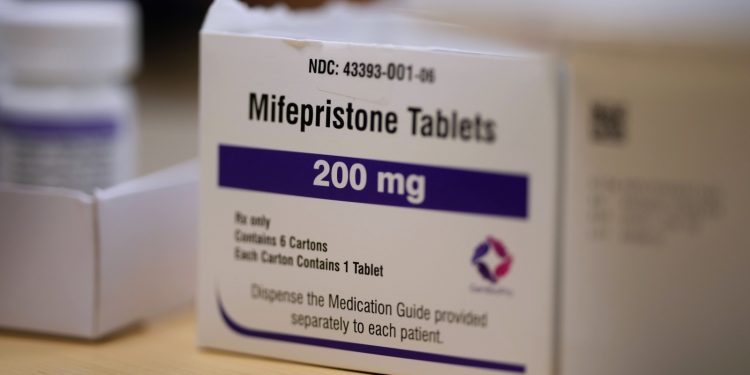 Könnte der Zugang zu Abtreibungspillen unter der neuen Trump-Regierung gefährdet sein? : Schüsse