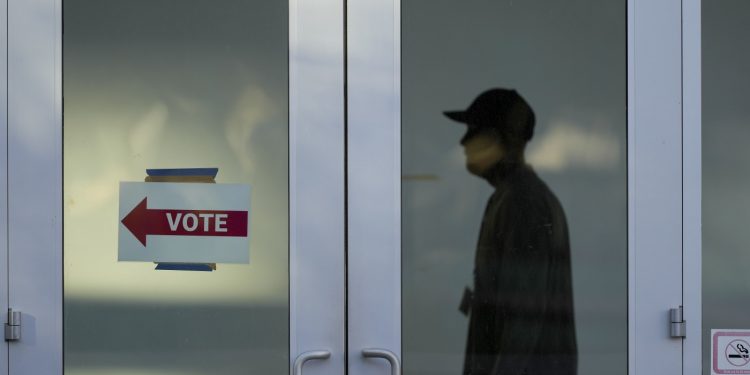 Laut einer Umfrage entschieden sich einige Wähler für das Recht auf Abtreibung, lehnten Harris jedoch ab: Photographs