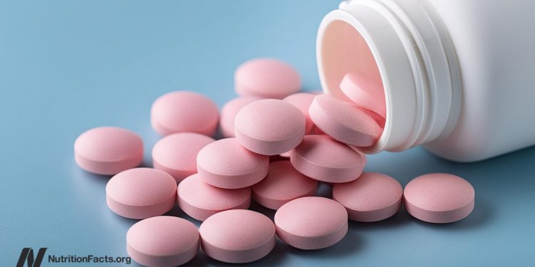 Knochenbrüche, Lungenkrebs und Vitamin-B12-Ergänzungen?