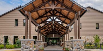 Seniorenwohnbetreiber und Experten drängen auf Ausweitung der Medicare-Telemedizin und Befreiungen nach akuten Erkrankungen