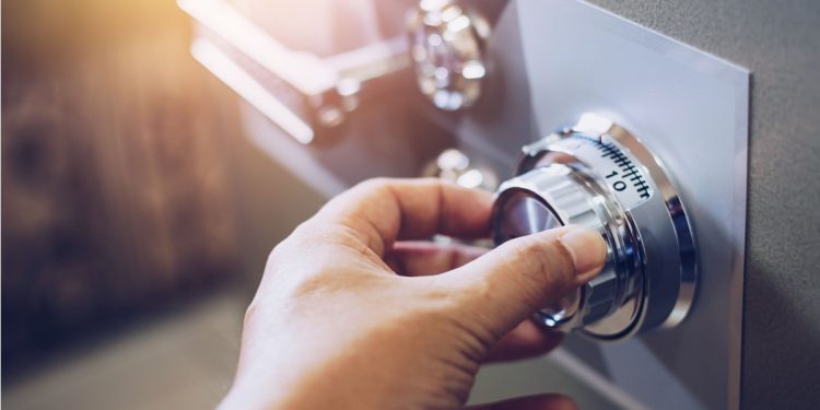 71 % der Banken setzen auf KI, um Betrug im schnelleren Zahlungsverkehr zu bekämpfen