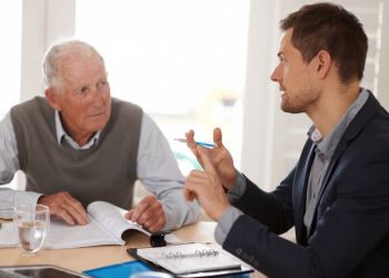 Agenturen schlagen Maßnahmen zur Bekämpfung der finanziellen Ausbeutung älterer Menschen vor