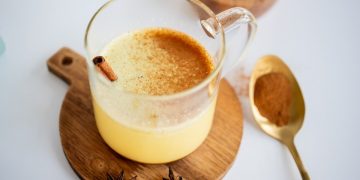 So machen Sie goldene Milch (in nur 5 Minuten!)