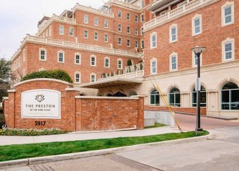 Betreiber von Seniorenheimen bleiben trotz der sich verändernden Landschaft bei bewährten Social-Media-Strategien