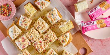 Quest Geburtstags-Blechkuchen-Kuchenrezept