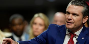 Trumps Govt Order könnte Transgender -Truppen im Militär verbieten: Schüsse