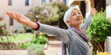 So finden Sie eine unabhängige Wohngemeinschaft, die zu Ihrem Lebensstil passt