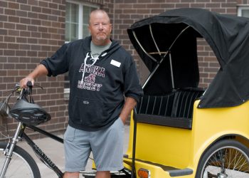 Michael Kirchen und die Pedicab Adventures in Plaza Cityview