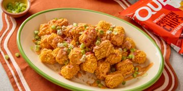 Quest Buffalo Ranch geladenes Blumenkohl -Tots -Rezept