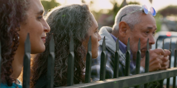 Großartige Migrationen produzieren: ein Volk in Bewegung