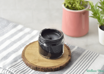 Wie man hausgemachte schwarze Zeichnung Salve macht