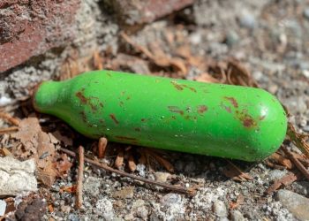 FDA -Probleme, die inmitten von Lachgasverletzungen warnt