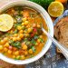Herzhafter Kichererbsen -Eintopf – Sharon Palmer, die pflanzliche Ernährungsberaterin, die angetrieben wird