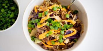 Beste einfache Eierrolle in einer Schüssel: Eine aromatische, gesunde Mahlzeit