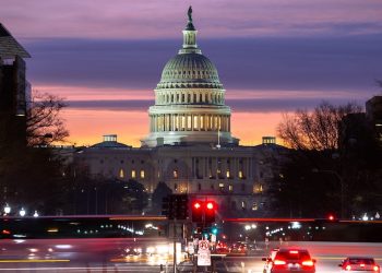 Invoice schlägt Medicare-Erstattung für AI-fähige Medizinprodukte vor