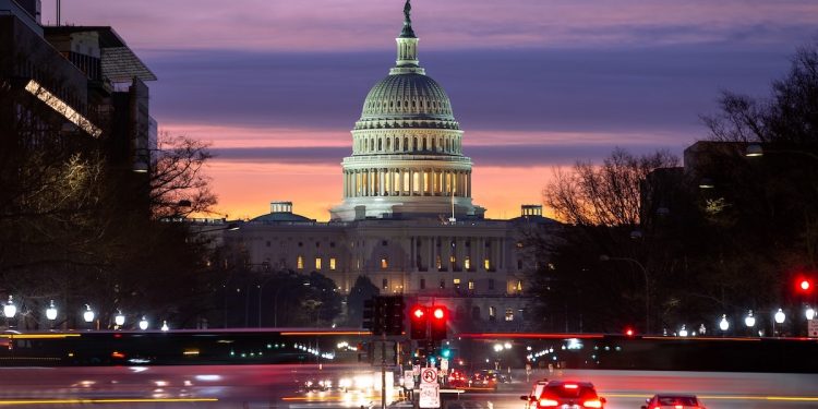 Invoice schlägt Medicare-Erstattung für AI-fähige Medizinprodukte vor