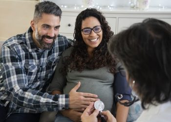 Medanalytics, sozial entschlossen, Mathematica verbinden sich