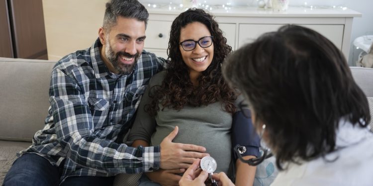 Medanalytics, sozial entschlossen, Mathematica verbinden sich