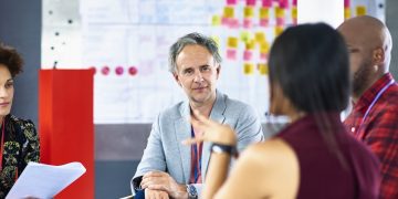 Transkarent schließt die Fusion mit Accorade ab