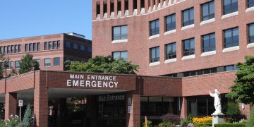 Medizinische Versorgung Vorbezahlung gegen echte Versicherung