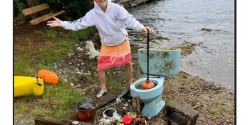 Inspirierende Geschichten: Susan Baur, 85, rettet Schildkröten vor dem Unterwassermüll
