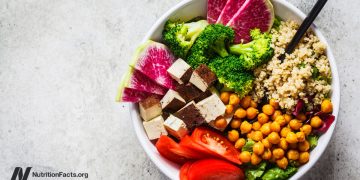 Behandlung mit Fettlebererkrankungen mit Diät