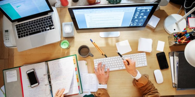 Deaktivieren Sie Ihre Konten – Senior Planet von AARP