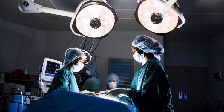 Roboterchirurgie in Korea, Indien und weiter