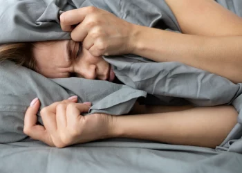 Brechen des Zyklus von stressbedingten Schlafproblemen