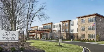 Stärke in Zahlen: Inside Senior Residing Progress -Strategien von Vorhöfe, Sonnenaufgang, 3 andere Betreiber