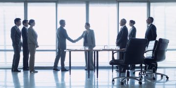 Fünf Gesichter suchen im Ausland mit neuen Enterprise -Finanzmitteln und mehr Slips um Ausweitung