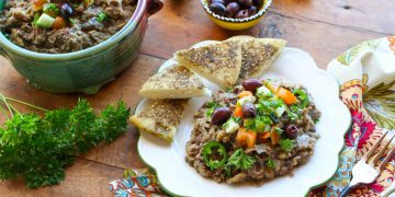 Foul Mudammas (Fava -Bohnen) – Sharon Palmer, die pflanzliche Ernährungsperson