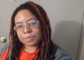 Treffen Sie den Hotline -Vertreter: Kayla McDonald