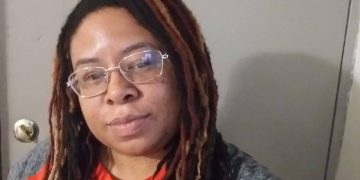 Treffen Sie den Hotline -Vertreter: Kayla McDonald